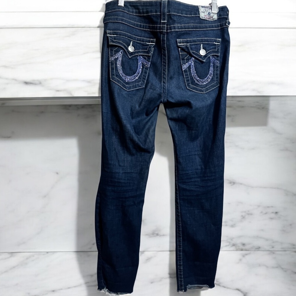 True Religion Hi Rise Boot Classic Blue logo pockets Women Sz 29 frayed bottom